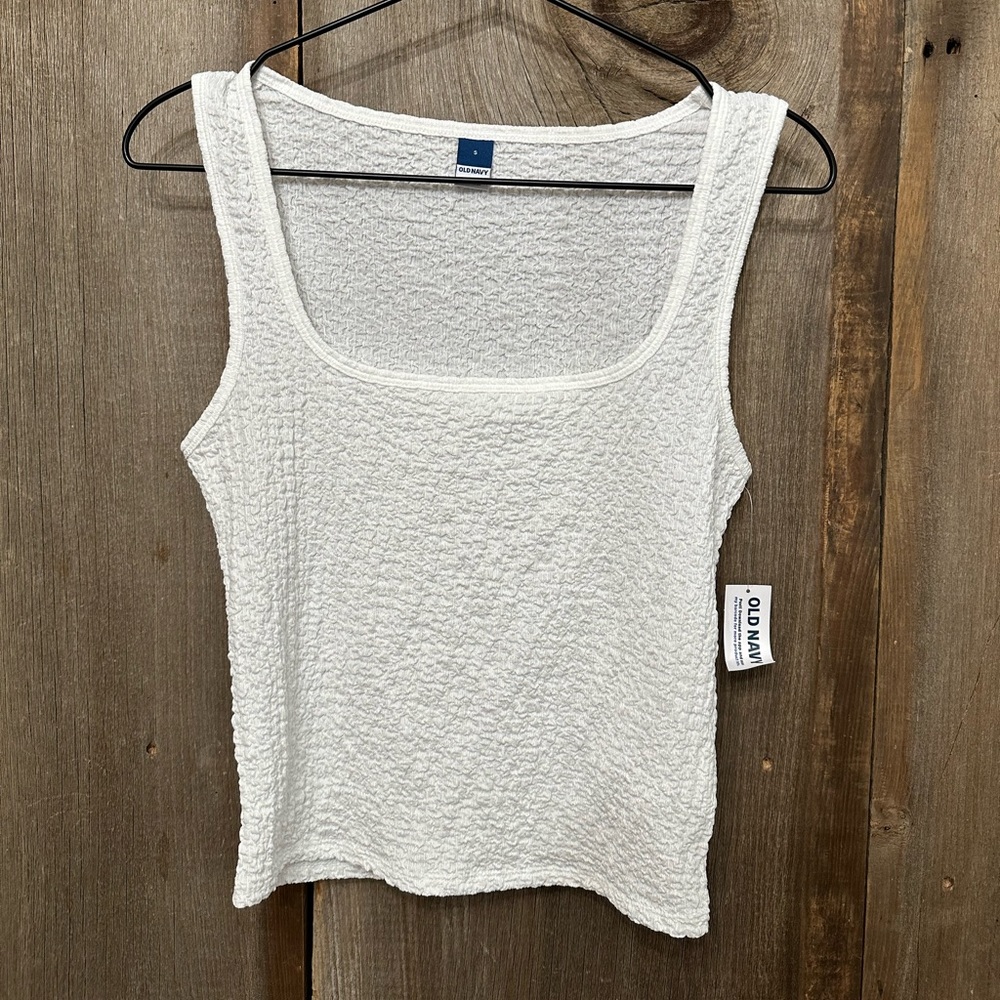 Old Navy Square Neck Textured Tank Top in White Lillies Size Small Women’s
